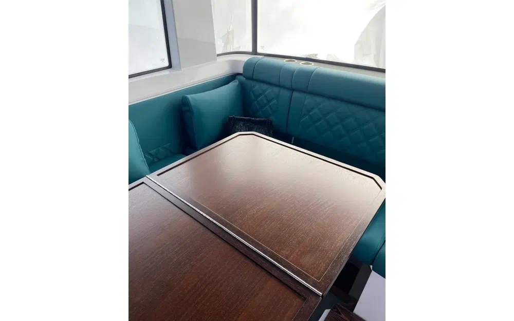 slider 9 Axopar 37 SC