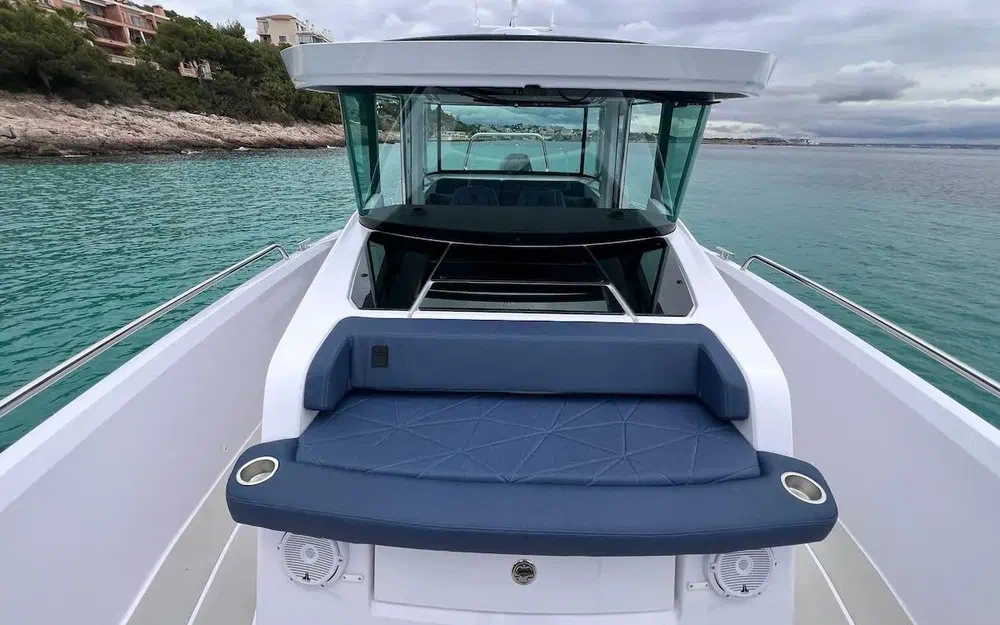 slider 13 Axopar 29 XC CROSS CABIN