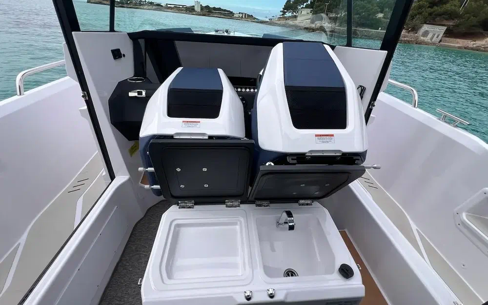 slider 23 Axopar 29 XC CROSS CABIN