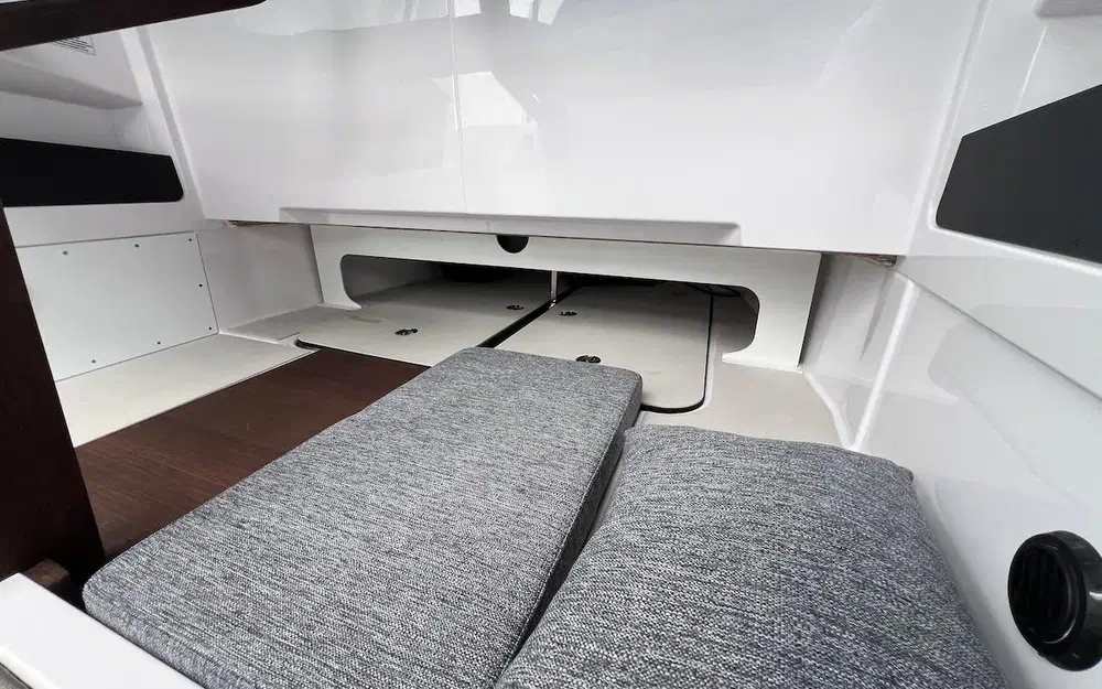 slider 27 Axopar 29 XC CROSS CABIN