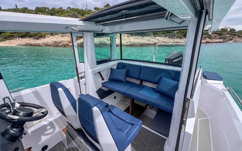 slider 35 Axopar 29 XC CROSS CABIN