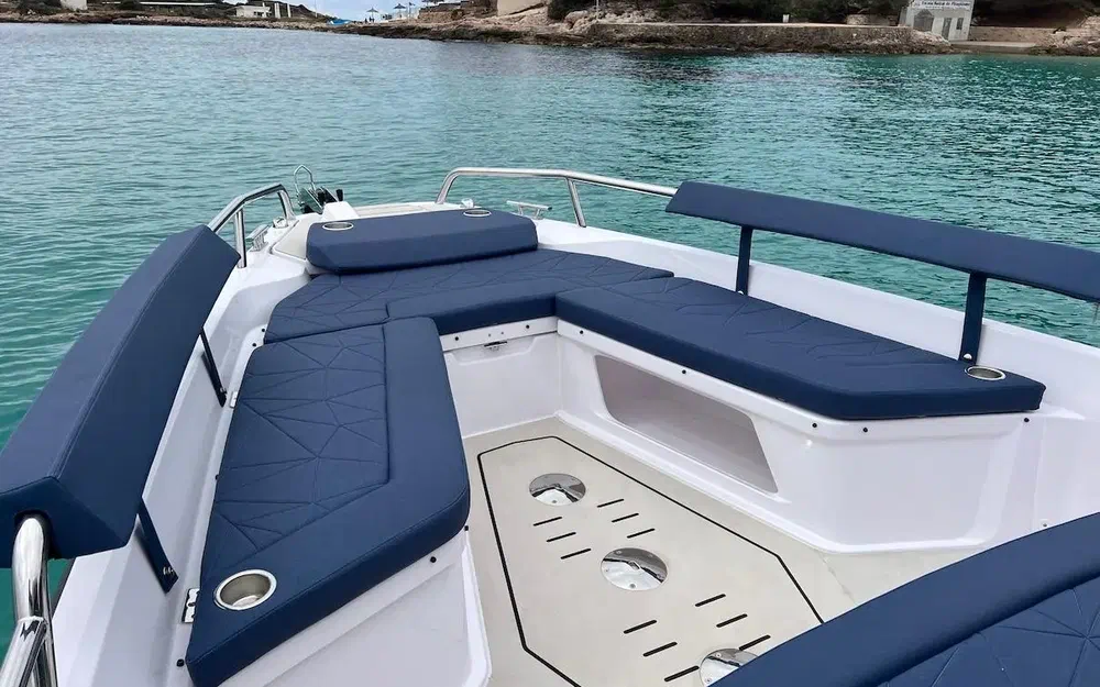 slider 7 Axopar 29 XC CROSS CABIN