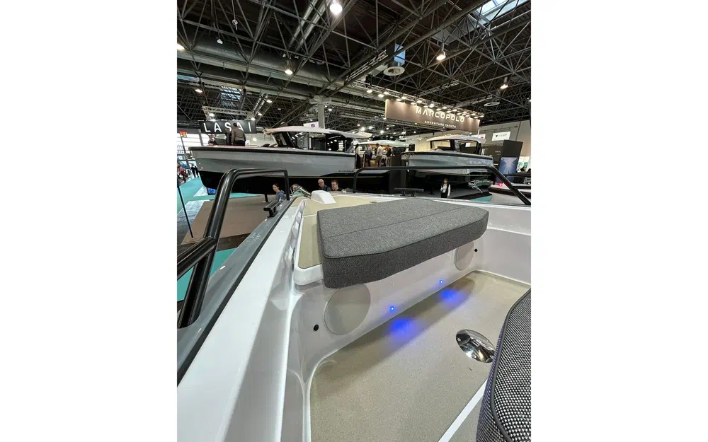 slider 11 Axopar 45 XC