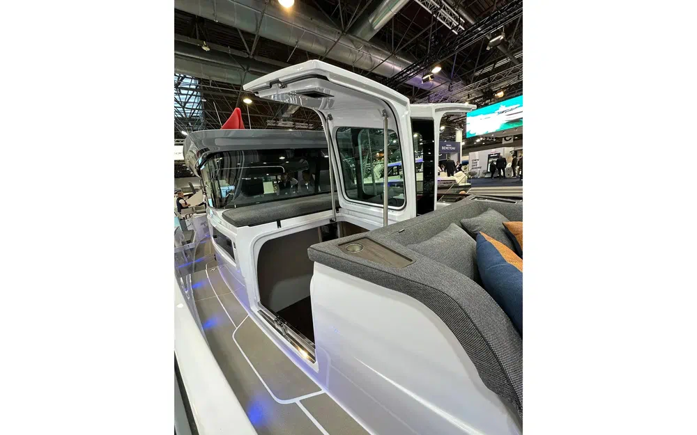 slider 13 Axopar 45 XC