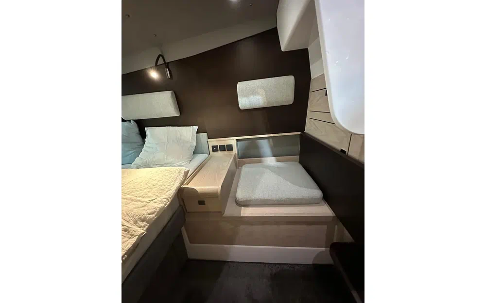 slider 8 Axopar 45 XC