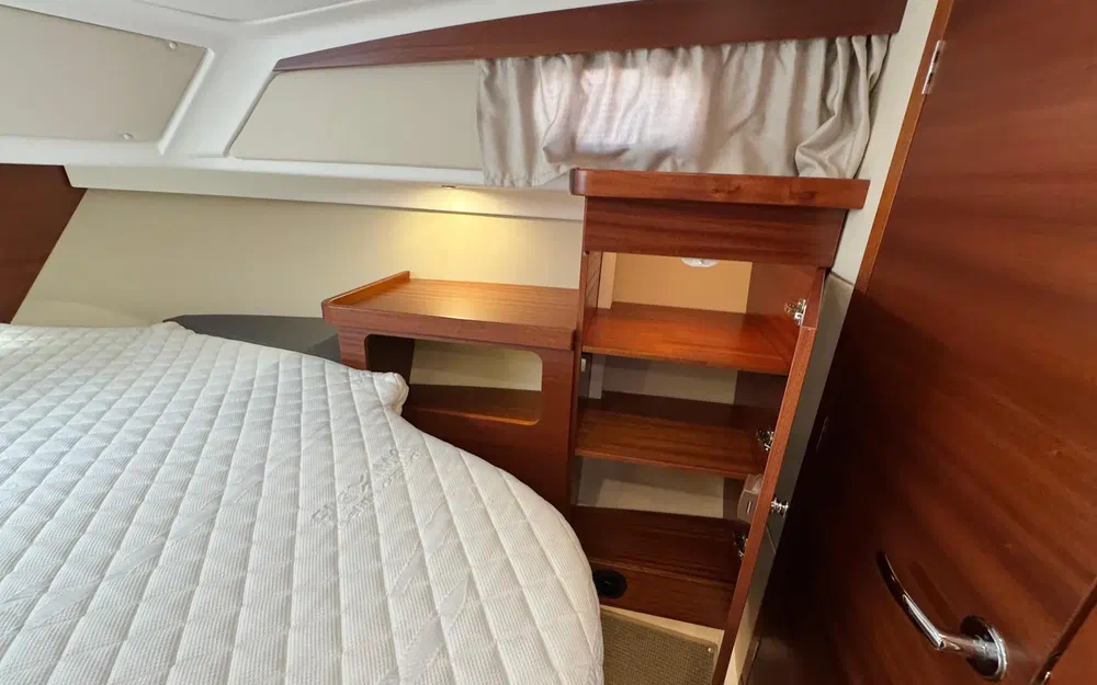 slider 18 Nimbus 365 Coupe