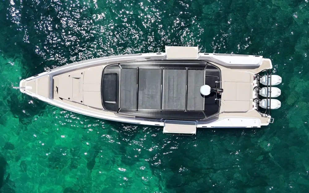 slider 9 Axopar 45 XC