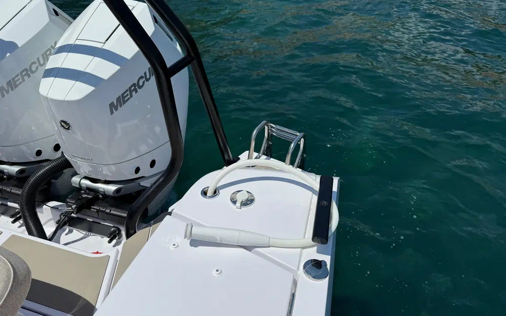 slider 16 Axopar 45 XC