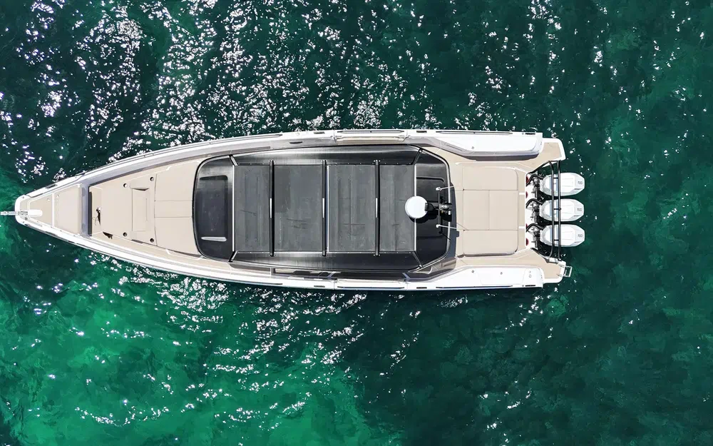 slider 1 Axopar 45 XC