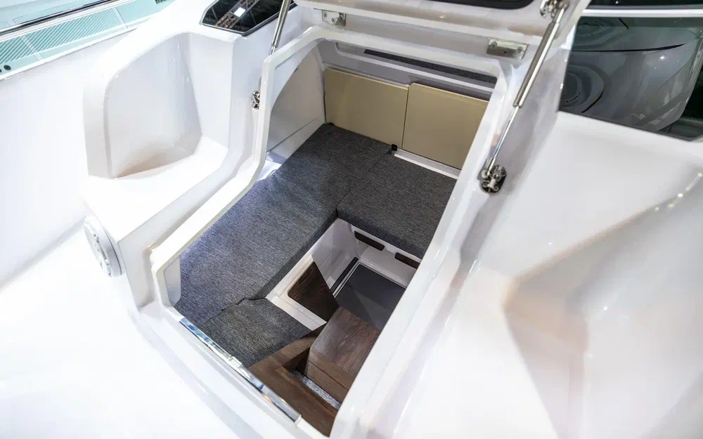 slider 9 Axopar 29 Sun Top