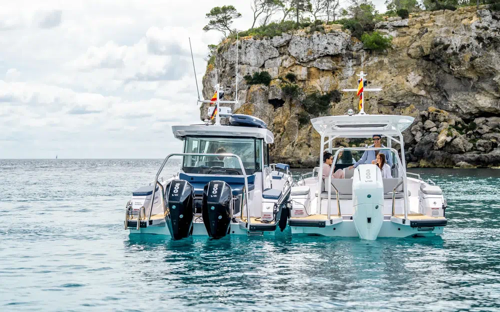 slider 7 Axopar 29 Sun Top