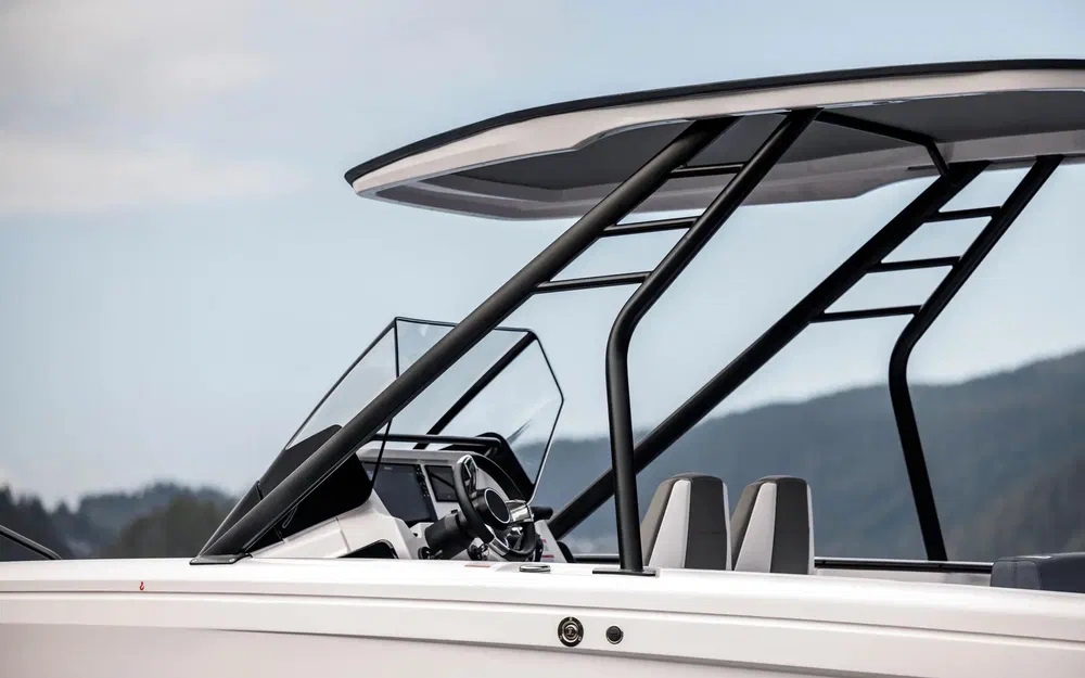 slider 11 Axopar 22 T Top