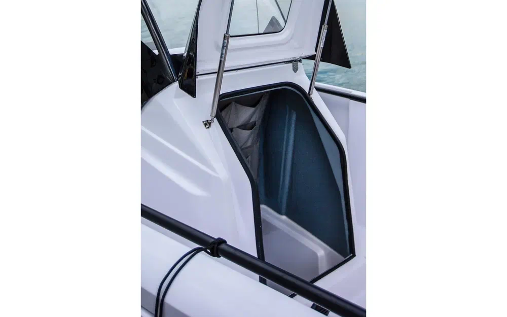 slider 13 Axopar 22 T Top