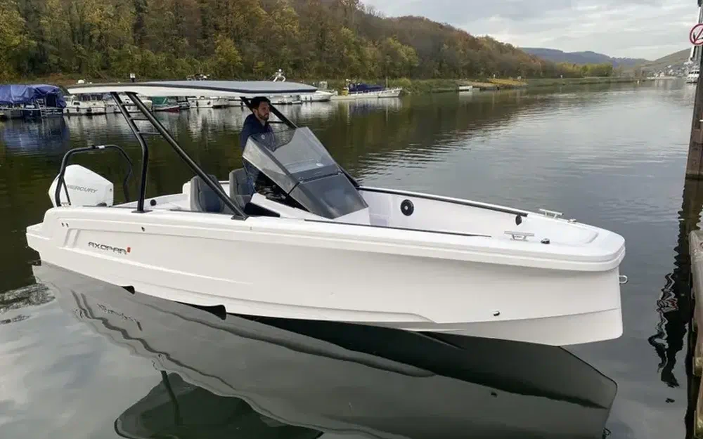 slider 26 Axopar 22 T Top