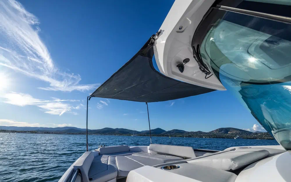 slider 9 Axopar 29 CCX