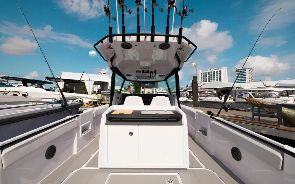 slider 13 Axopar 29 CCX