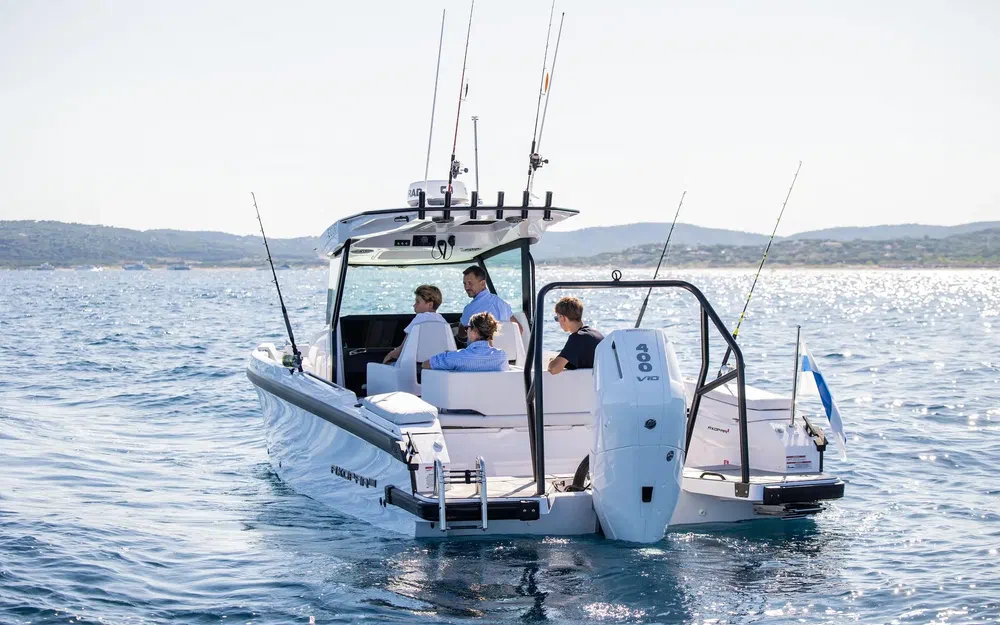 slider 3 Axopar 29 CCX