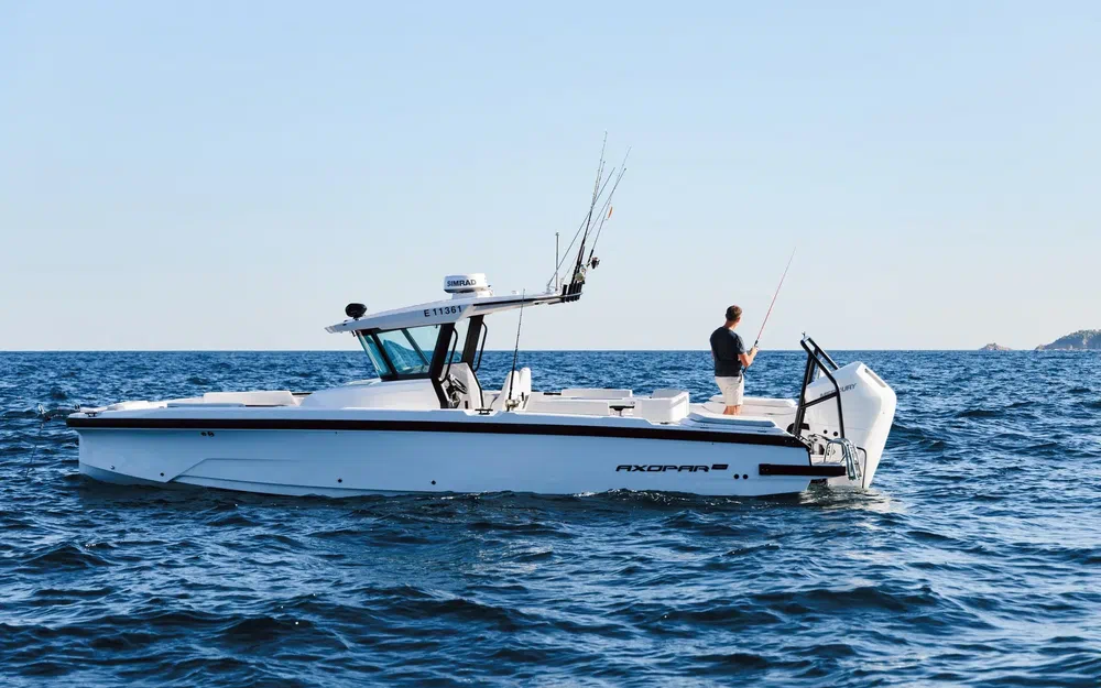 slider 4 Axopar 29 CCX