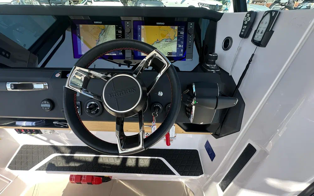 slider 1 Axopar 29 CCX - Brabus Performance Line