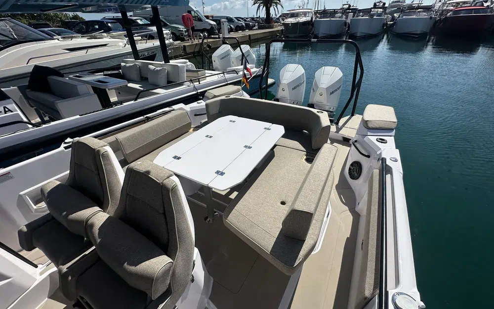 slider 6 Axopar 29 CCX - Brabus Performance Line