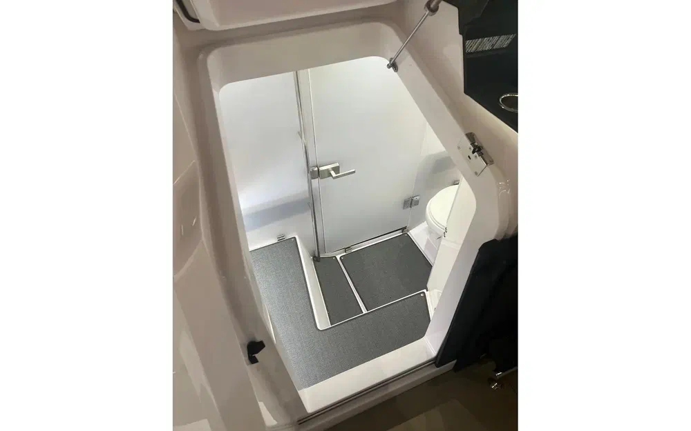 slider 13 Axopar 37 ST