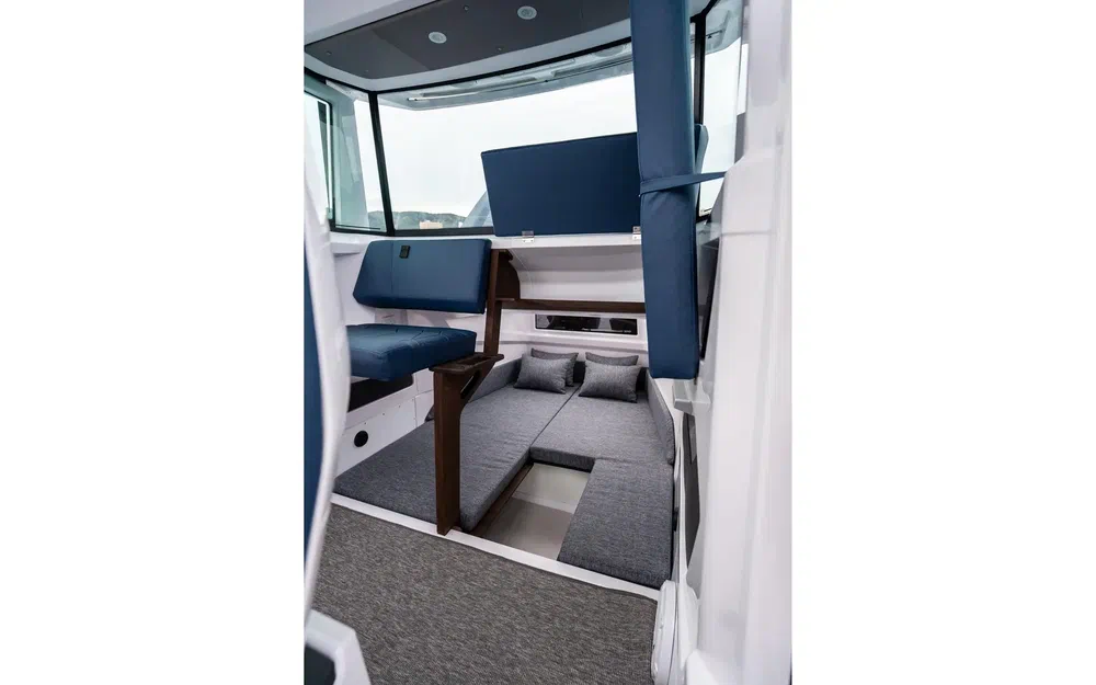 slider 16 Axopar 29 XC CROSS CABIN