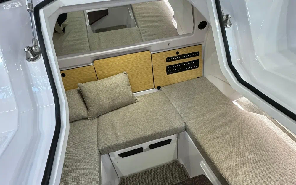 slider 21 Axopar 29 XC CROSS CABIN