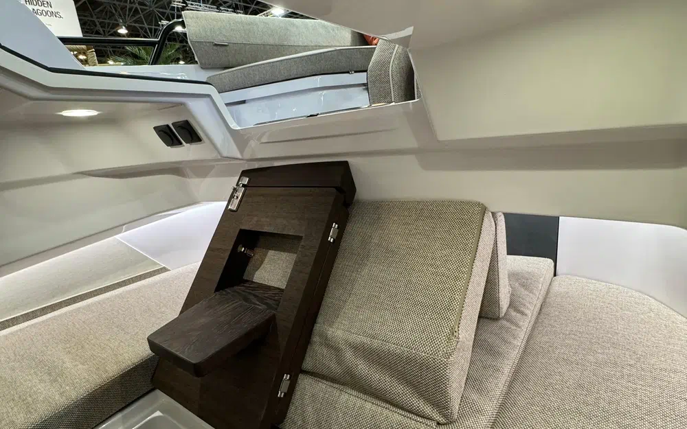 slider 22 Axopar 29 XC CROSS CABIN