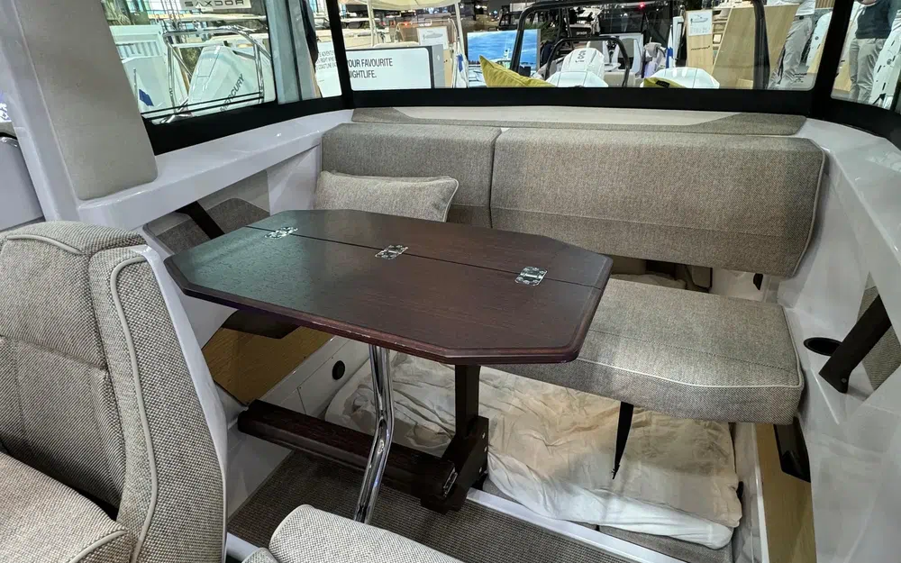 slider 28 Axopar 29 XC CROSS CABIN