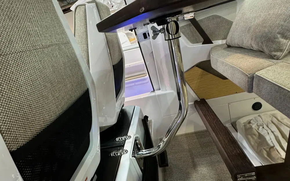 slider 30 Axopar 29 XC CROSS CABIN