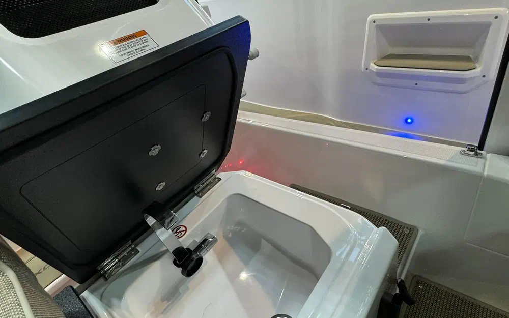 slider 34 Axopar 29 XC CROSS CABIN