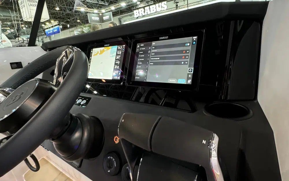 slider 38 Axopar 29 XC CROSS CABIN