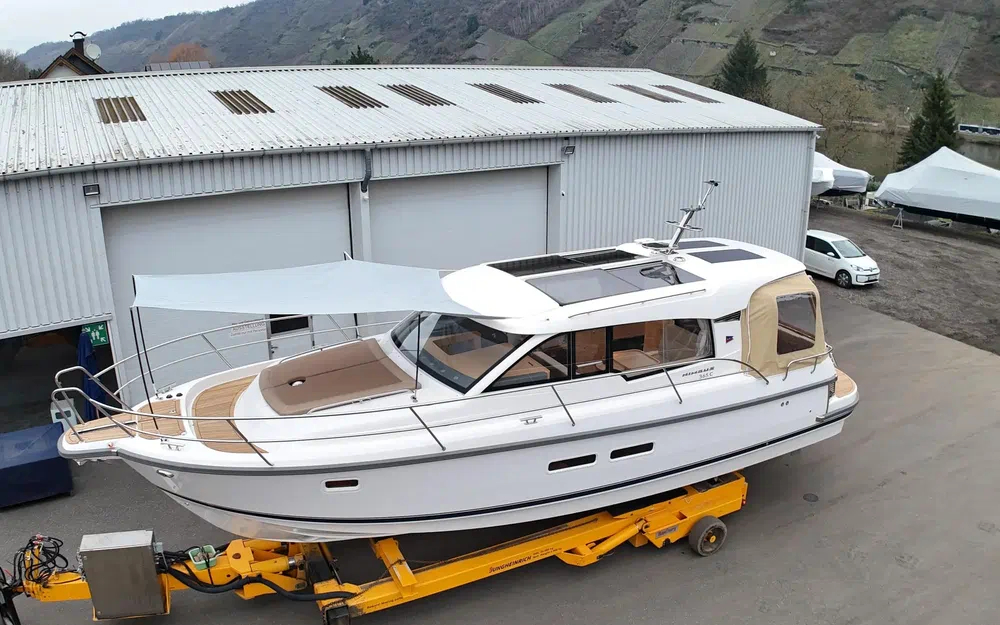 slider 2 Nimbus 365 Coupe