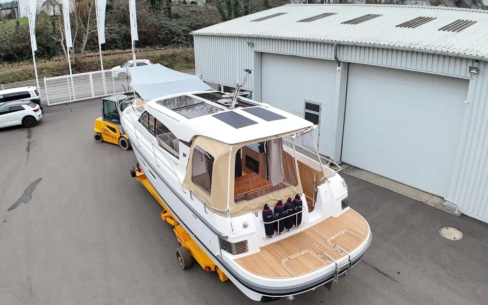 slider 4 Nimbus 365 Coupe