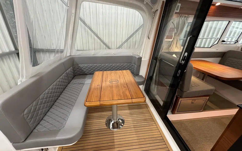 slider 7 Nimbus 305 Coupe