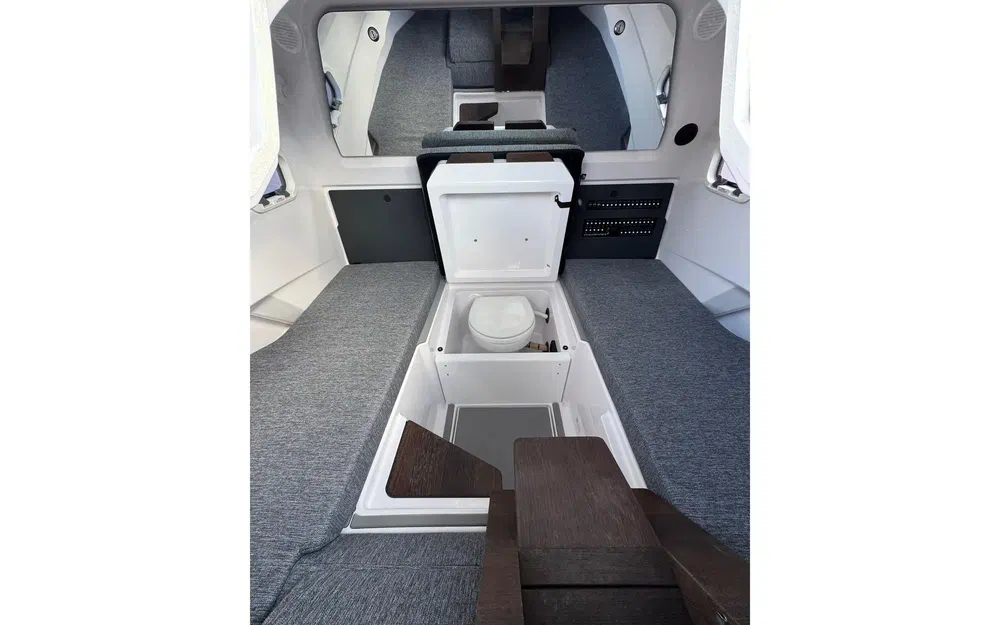 slider 25 Axopar 29 XC CROSS CABIN