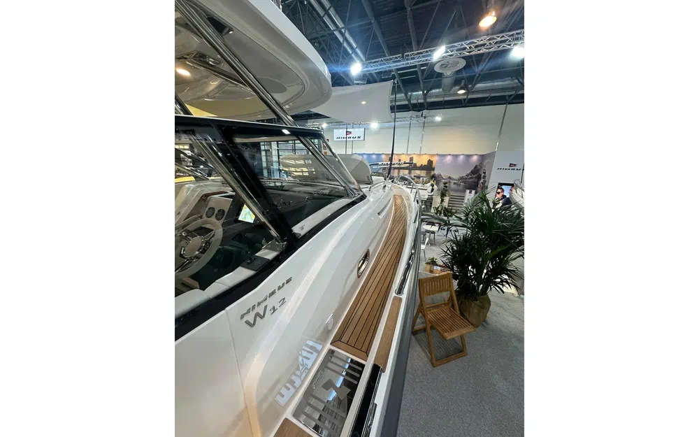 slider 18 Nimbus W12