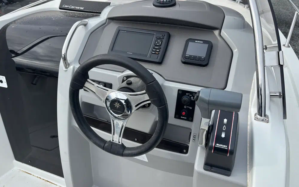 slider 8 Jeanneau Cap Camarat 6.5 WA Serie 2