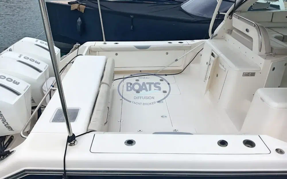 slider 2 Pursuit OS 385 Offshore