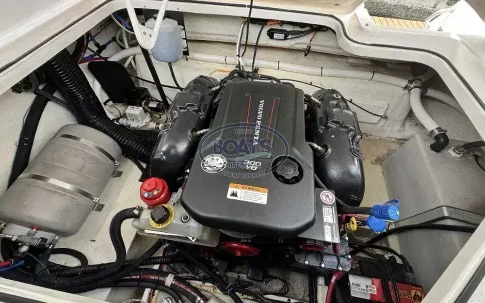 slider 12 Regal 26 Express