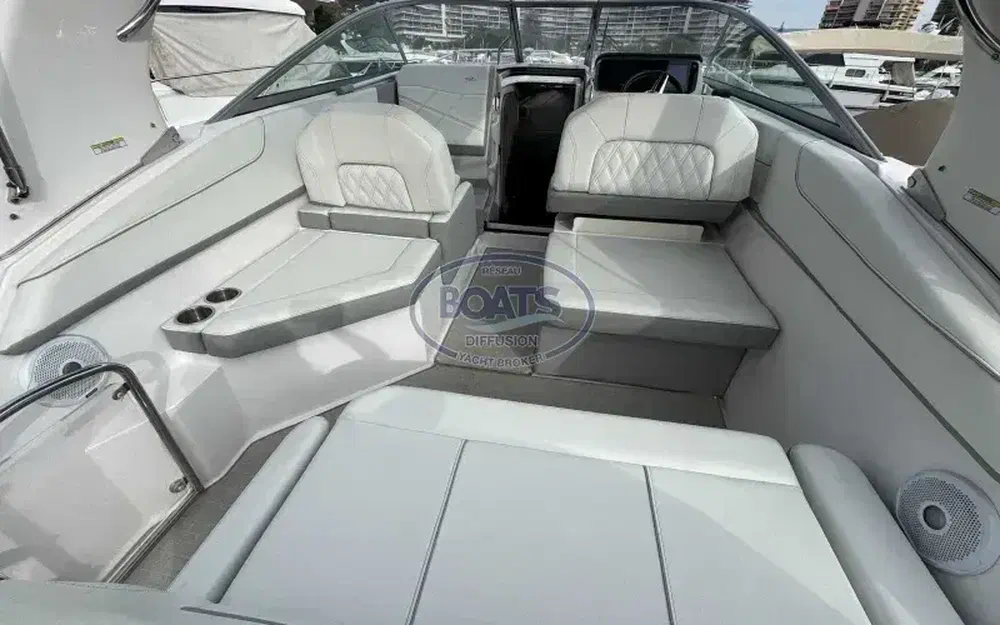 slider 3 Regal 26 Express