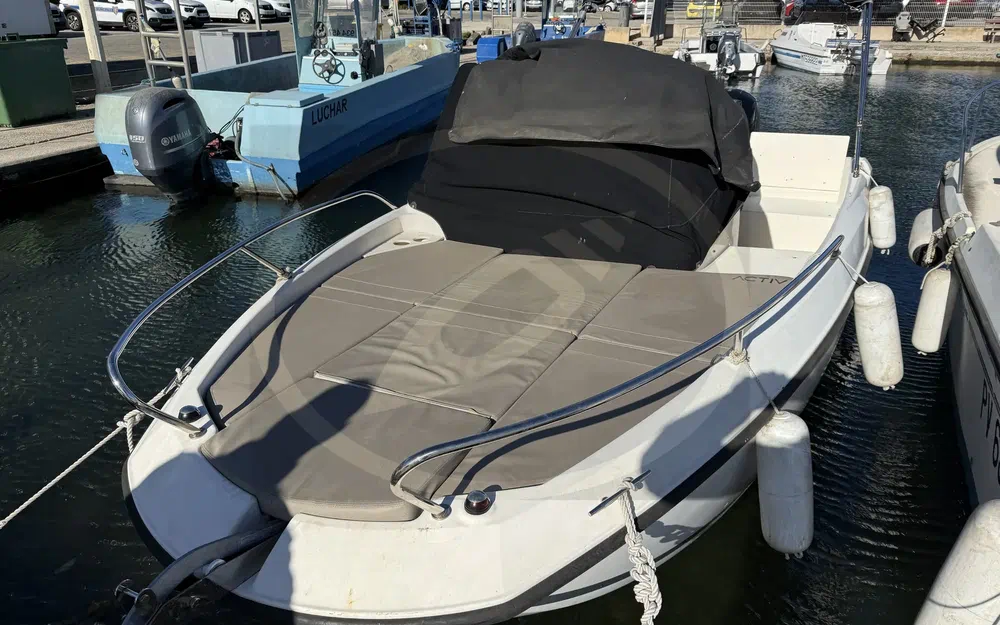 slider 1 Quicksilver Activ 605 Sundeck