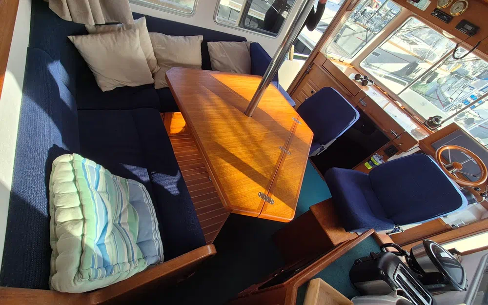 slider 2 Botnia Marin Targa 35 HF Plus