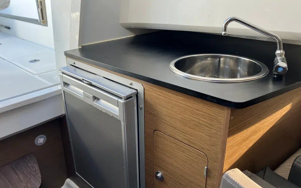 slider 12 Jeanneau CAP CAMARAT 7.5 WA S2