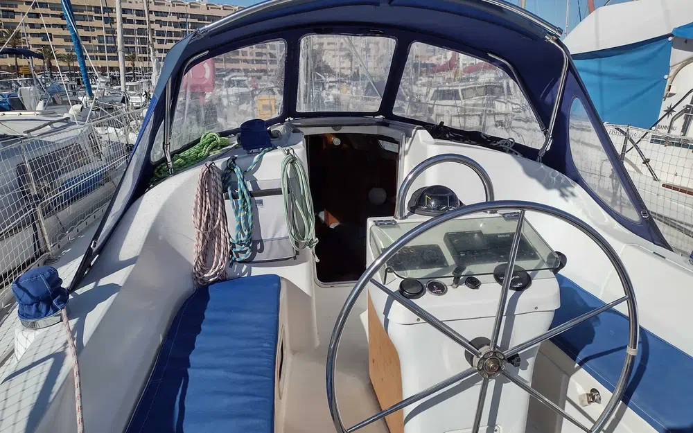 slider 10 Beneteau Oceanis 311 Clipper