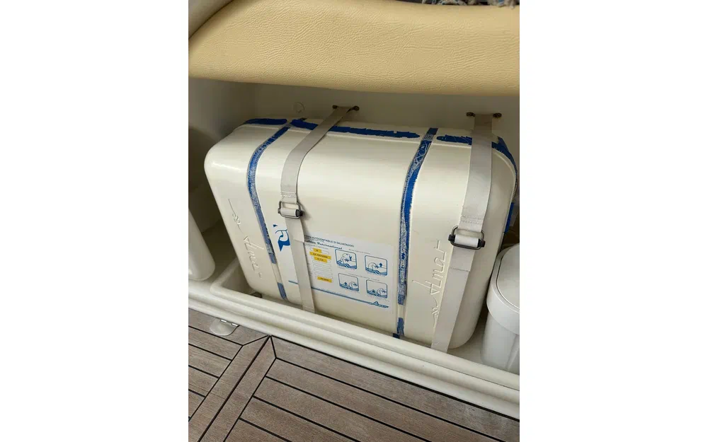 slider 9 Cranchi Endurance 41