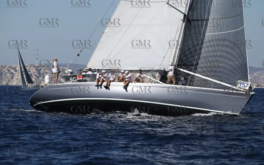 slider 3 Beneteau First 53 F5