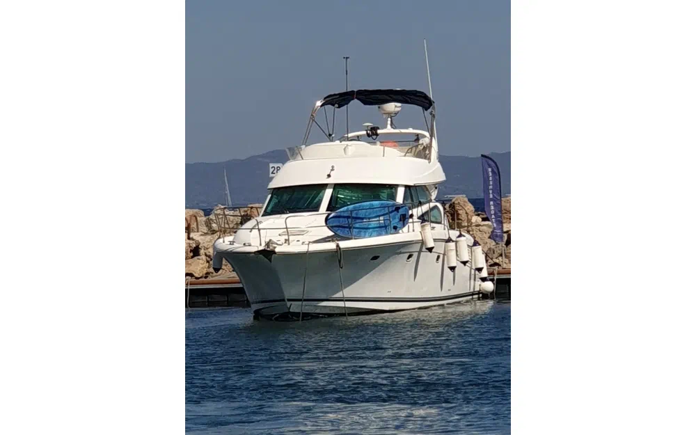 slider 8 Jeanneau Prestige 42 Fly