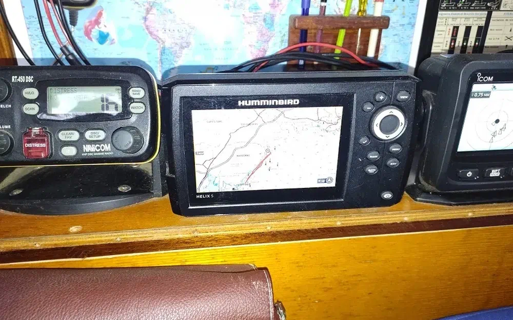 slider 11 Dufour Arpége