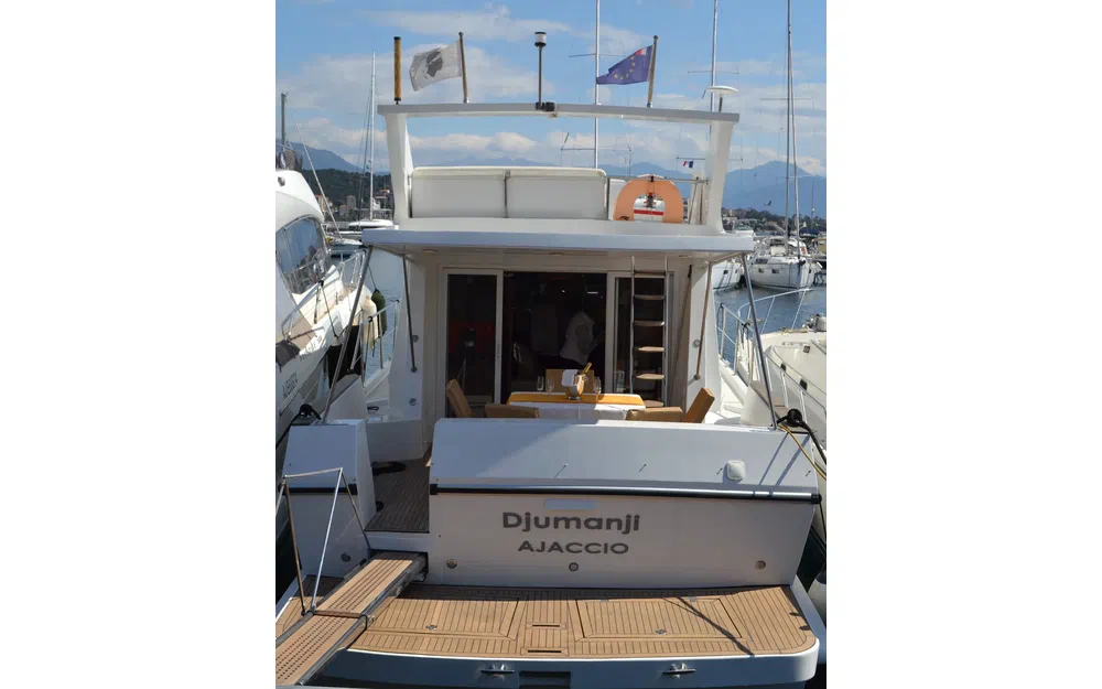 slider 1 Guy Couach 1601 Fly